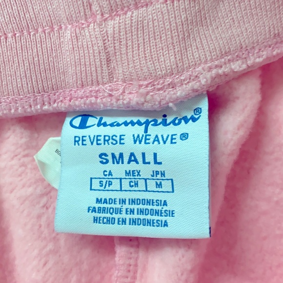Pink CHAMPION sweatshirts size small reverse weave - Picture 3 of 4